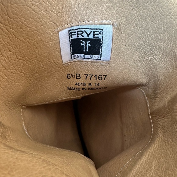 FRYE Melissa Button Cognac Brown Tan Tall Equestrian Riding Style Boots size 6.5 - Picture 10 of 11